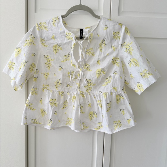 H&M Yellow Floral Cotton Blouse Peplum Tie Front Short Sleeve Top S - Picture 2 of 9